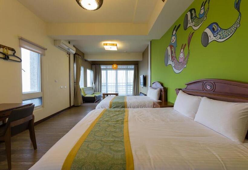 اتاق استاندارد چهار تخته با چشمانداز دریا, Spray House