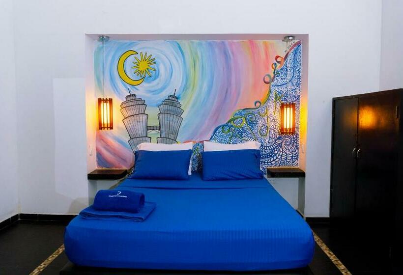 Номер Superior, Dreamer Palomino