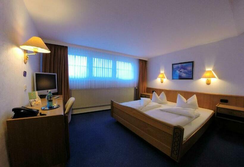 标准间, Frommanns Land