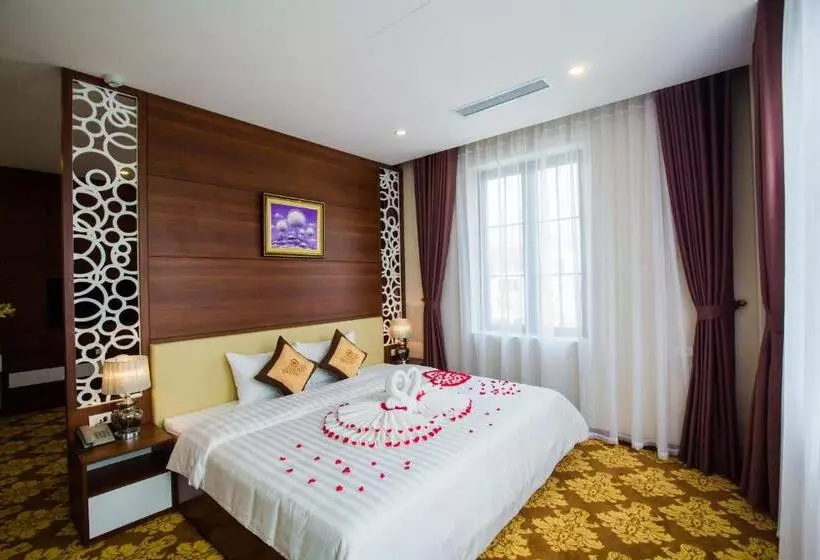 اتاق لوکس, Grand