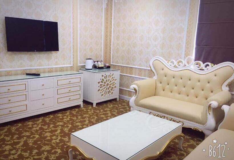 اتاق لوکس, Grand