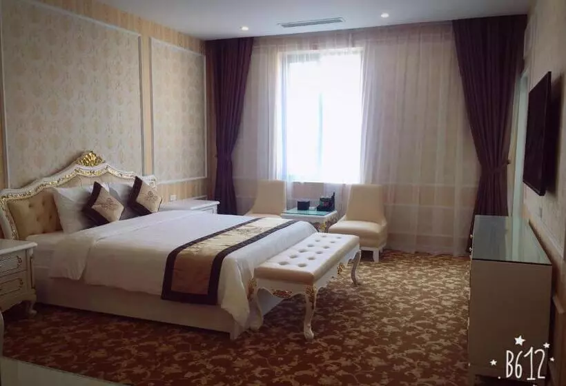 اتاق لوکس, Grand