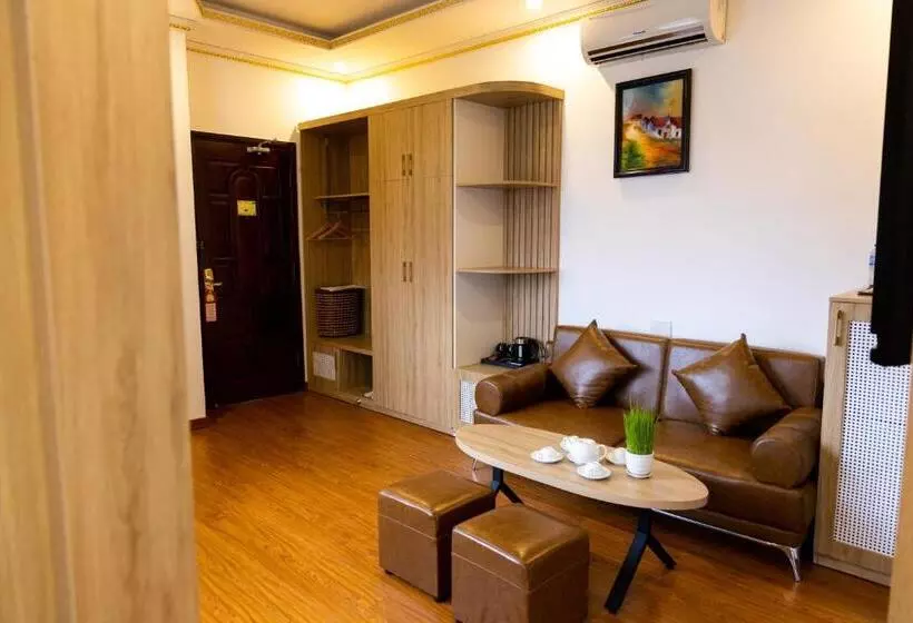 اتاق استاندارد, Hoang Loc