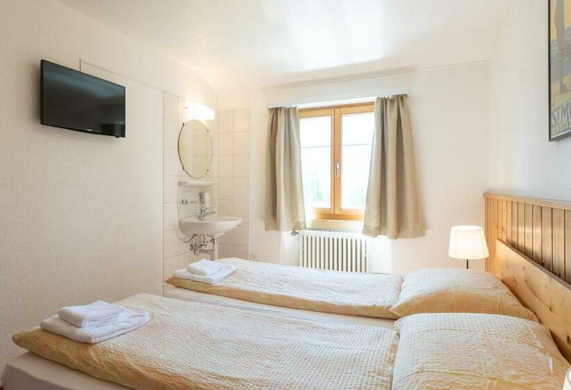 غرفة قياسية حمام مشترك, Hostel By Randolins