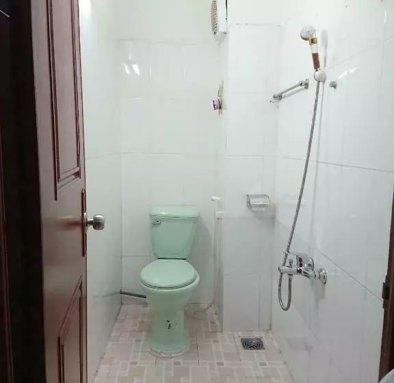 اتاق استاندارد, Hostel Garnet