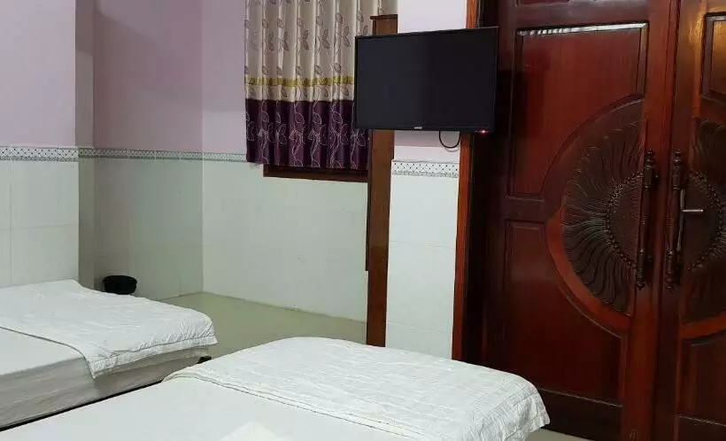 اتاق استاندارد با بالکن, Hostel Garnet