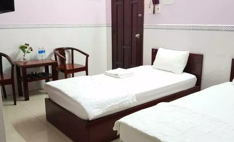اتاق استاندارد با بالکن, Hostel Garnet