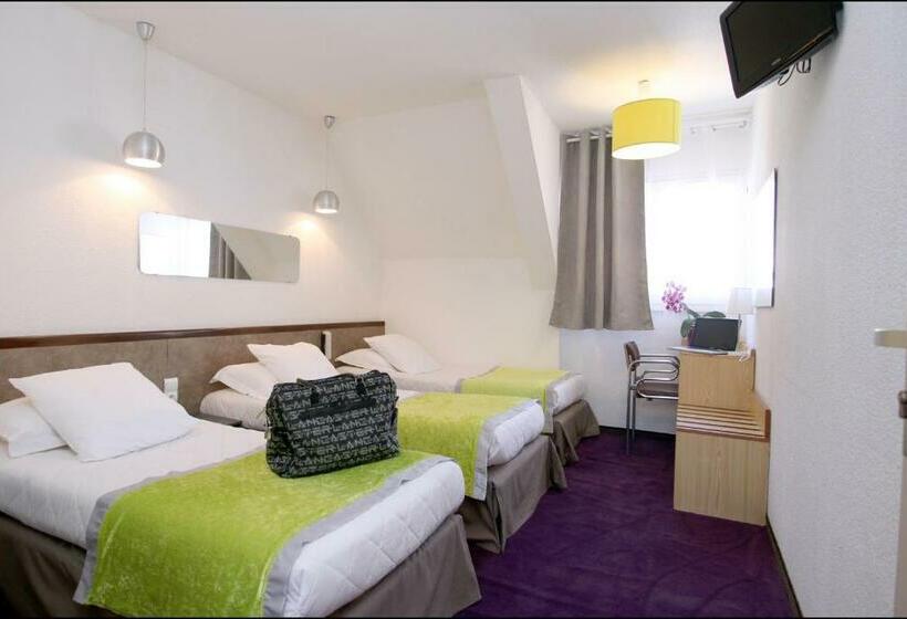 חדר סטנדרט לשלושה, Hôtel Peyramale