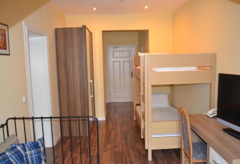 اتاق خانوادگی, Il Gladiatore