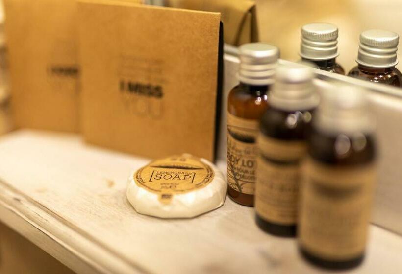 エクゼクティブルーム, Magus