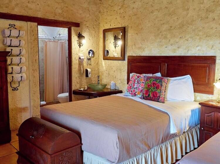 اتاق استاندارد چهار تخته, Naif Boutique