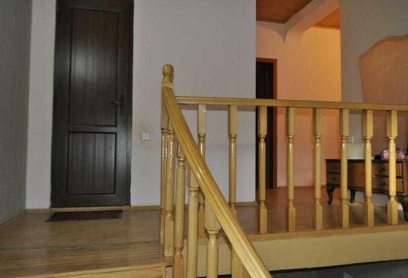 اتاق لوکس, Prime