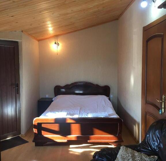 اتاق استاندارد سه نفره, Prime