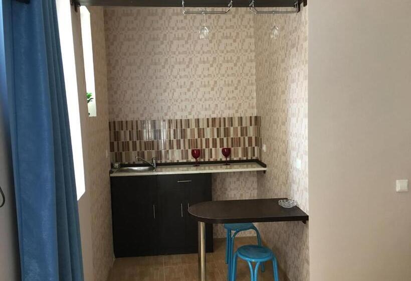 اتاق لوکس, Prime