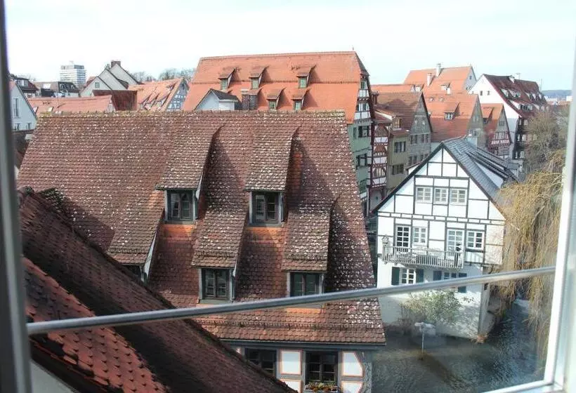 スイート, Schmales Haus
