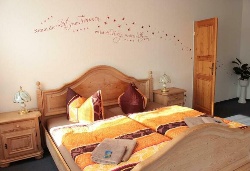 Номер Стандарт, Stadt Pausa