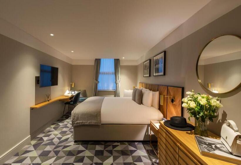 デラックスルーム, Victory House Leicester Square