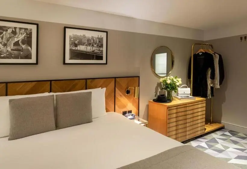 Deluxe-huone, Victory House Leicester Square