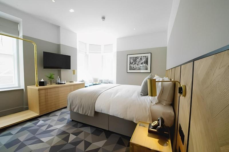 デラックスルーム, Victory House Leicester Square