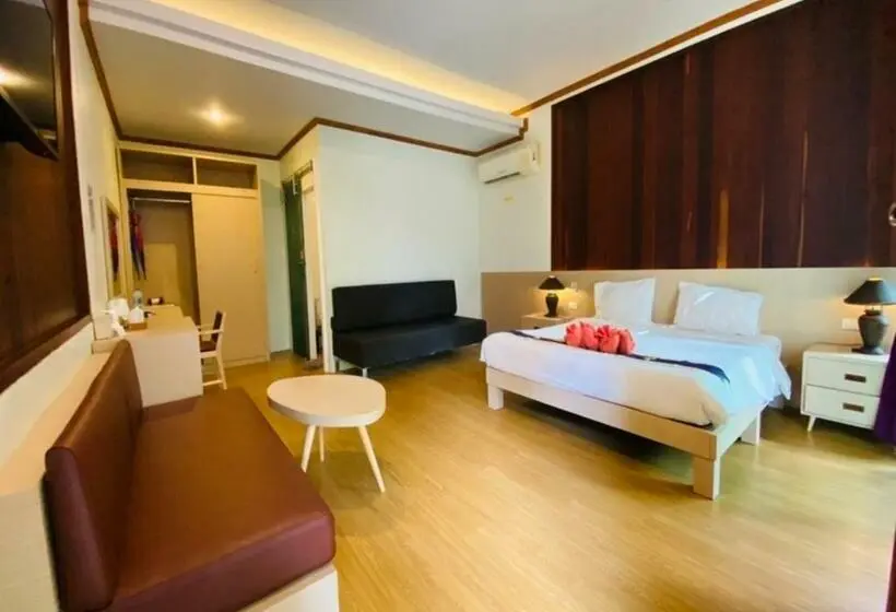 Bungalow Superior, Paradise Resort Phi Phi Sha Plus