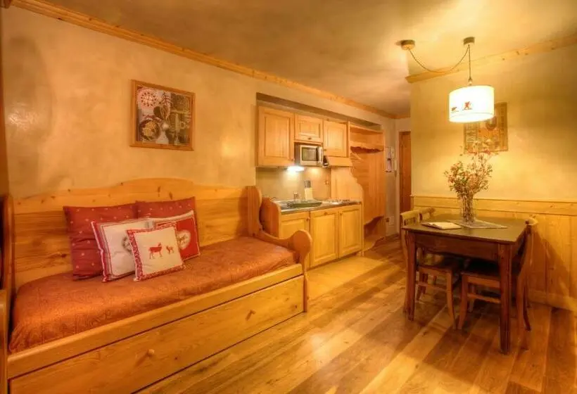 バルコニー付き１ベッドルームアパートメント, B&b Residence Checrouit
