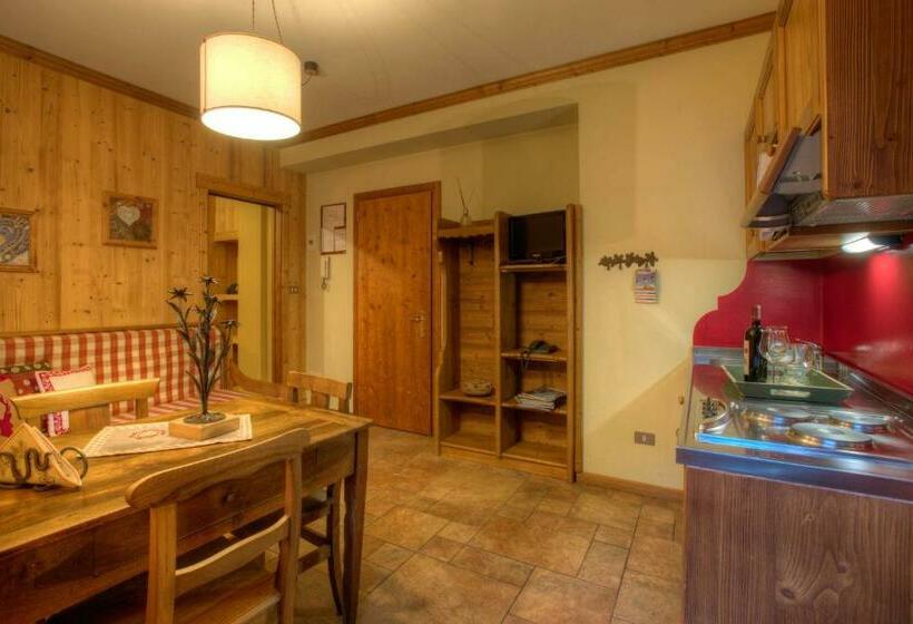 דירה בת חדר שינה 1 עם מרפסת, B&b Residence Checrouit