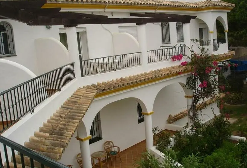 スタンダードルーム, Hostal Los Pinos