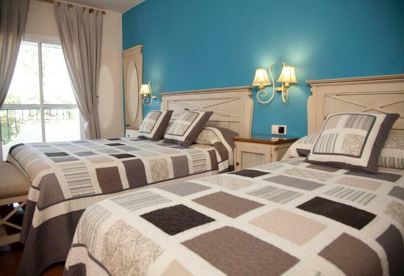 اتاق استاندارد سه نفره, Hostal Los Pinos