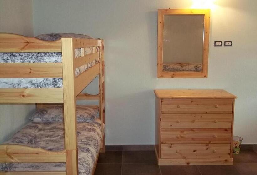 חדר סטנדרט לארבעה, Agriturismo Rio Castello