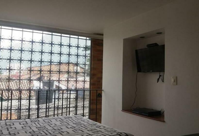 דירת חדר, Apartaestudios La Candelaria