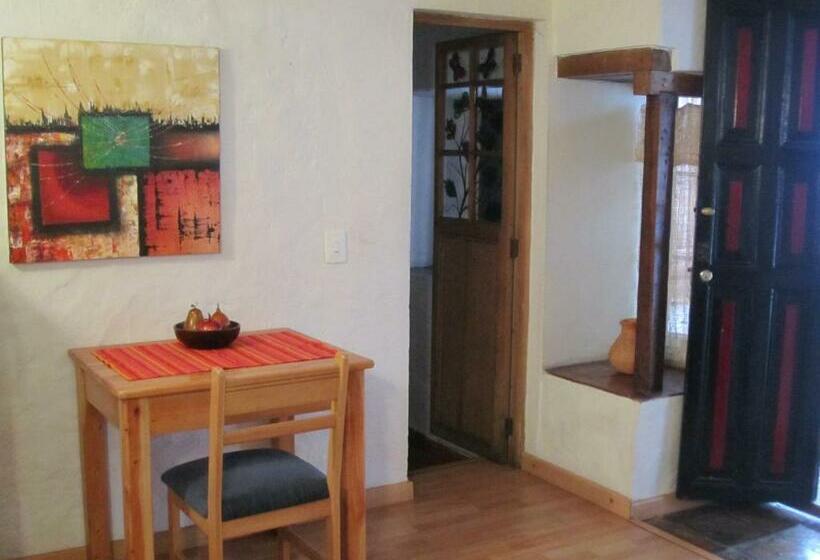 דירת חדר, Apartaestudios La Candelaria