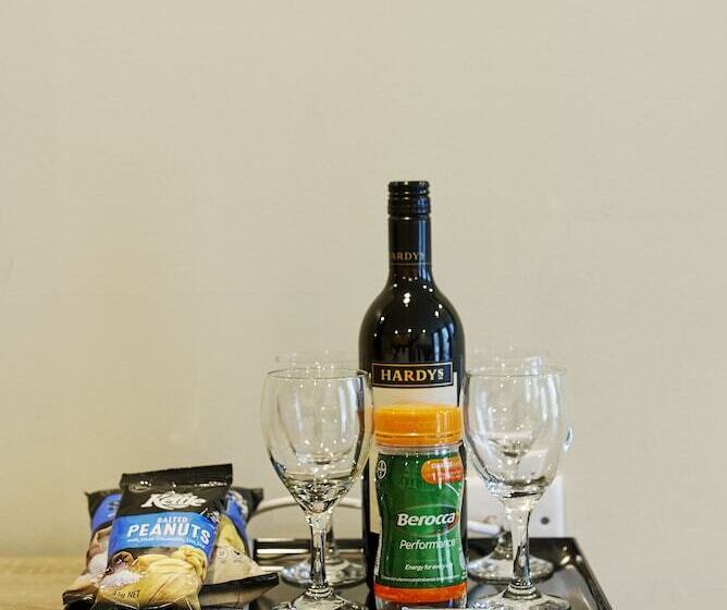 اتاق استاندارد, The Dingley