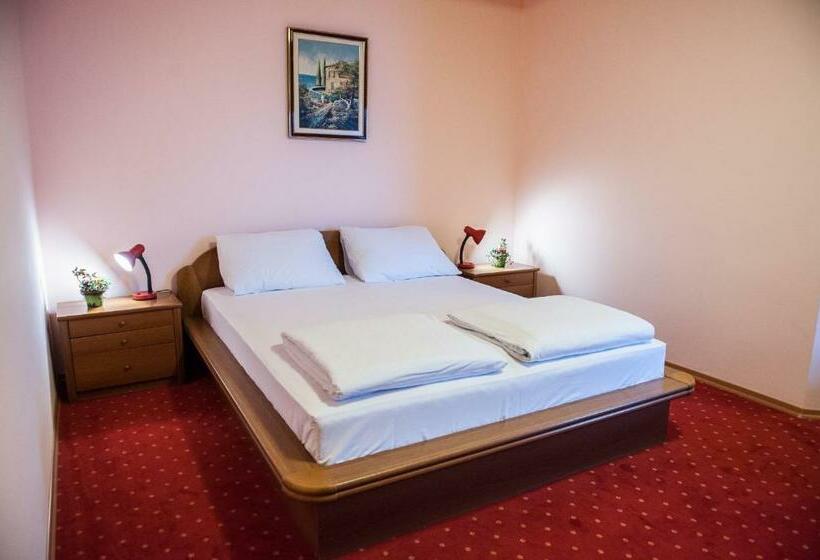 חדר סטנדרט, Europa