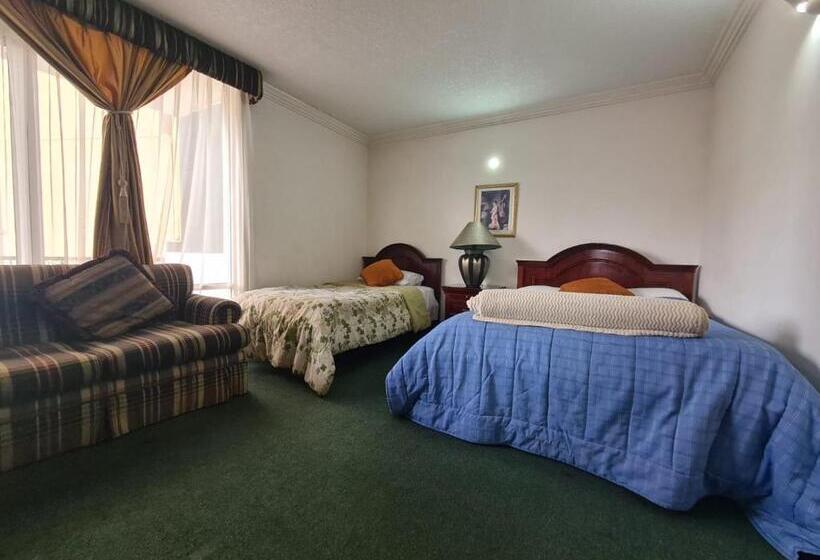 Quarto Familiar, González Suarez