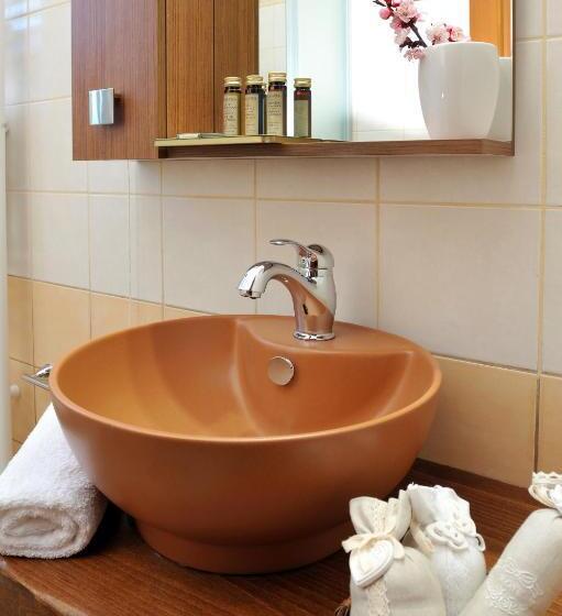 غرفة قياسية مزوَّدة بشُرفة, Guesthouse Kapaniaris