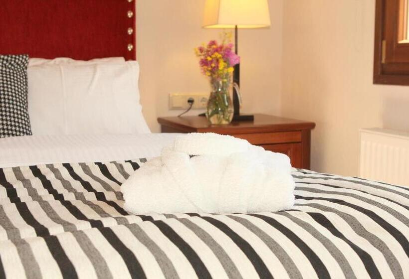 غرفة قياسية رباعية, Guesthouse Kapaniaris