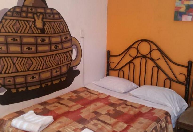 스탠다드 룸, Hostal Los Apus