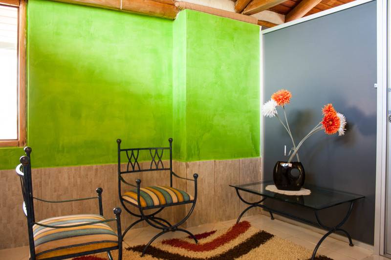 스위트, Hosteria Airport Garden