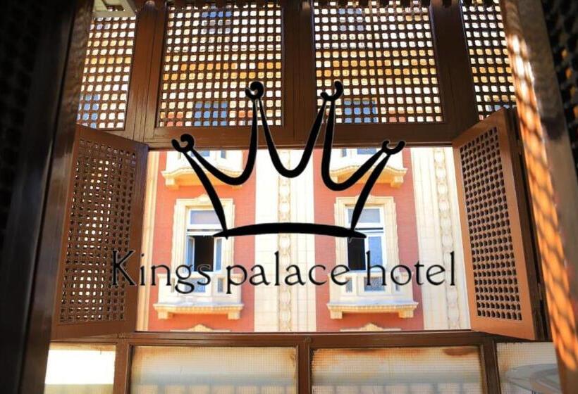 اتاق لوکس با بالکن, Kings Palace Castle