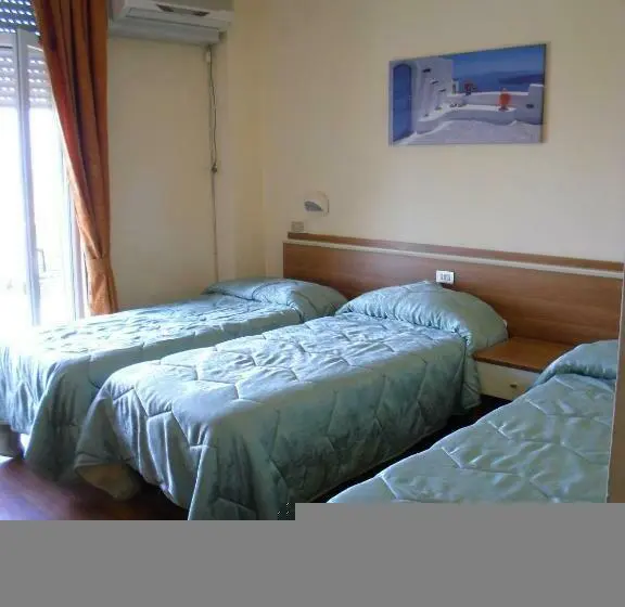 اتاق استاندارد یک نفره, Mirage