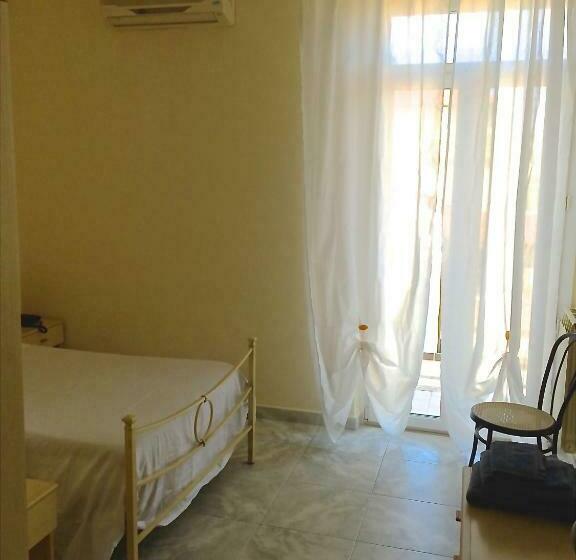 스탠다드 싱글 룸, Mirage