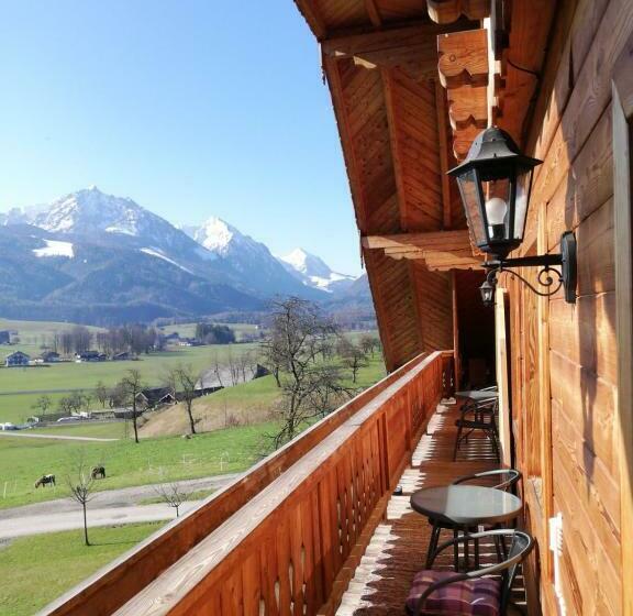 شقة 3 غرف, Paulbauer