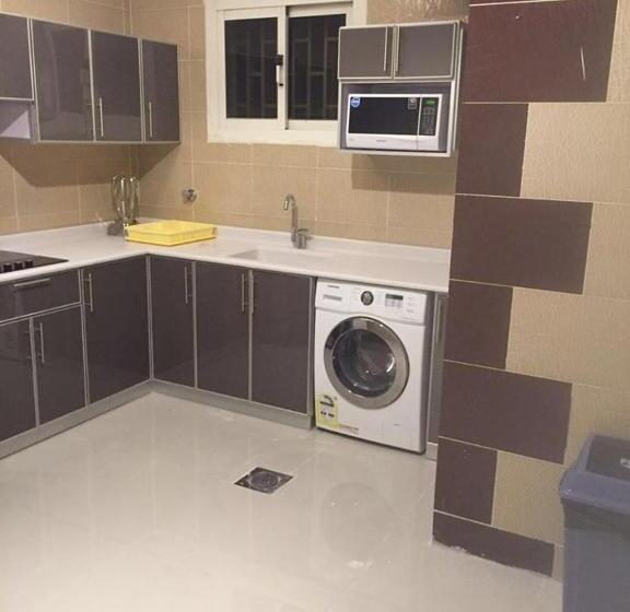 דירת שלושה חדרים, Rukon Buyutat 15