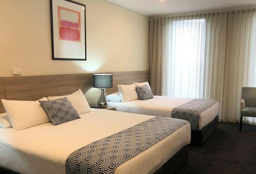 اتاق استاندارد, The Dingley