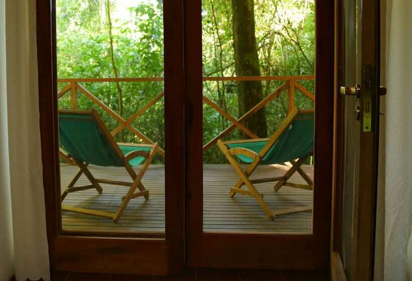 קוטג' דלוקס, Tierra Guaraní Lodge