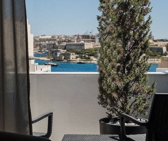 اتاق پنت هاوس, Two Pillows Boutique Hostel