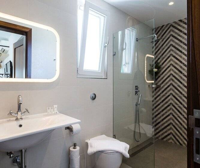 اتاق پنت هاوس, Two Pillows Boutique Hostel