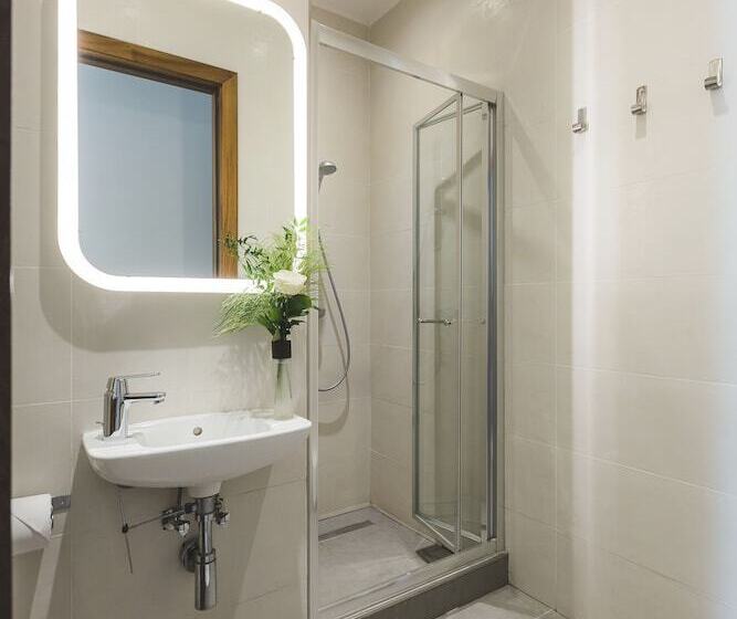 تختخواب در اتاق سوپریور مشترک, Two Pillows Boutique Hostel