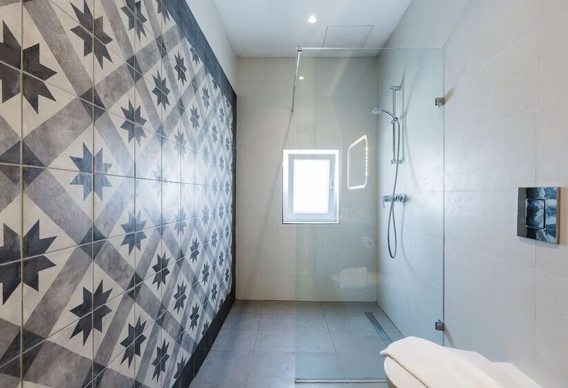 تختخواب در اتاق سوپریور مشترک, Two Pillows Boutique Hostel