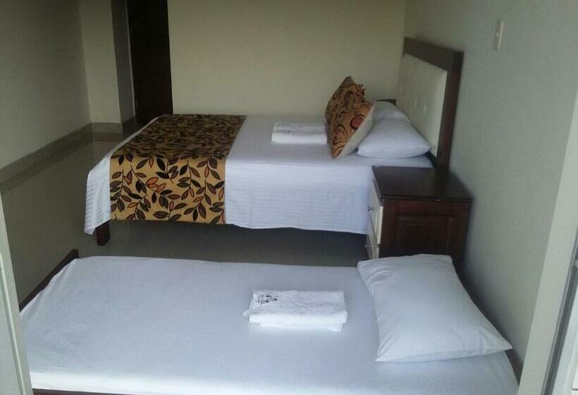 غرفة قياسية, Verony Guatape